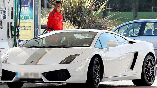 Los 10 autos más caros de los futbolistas