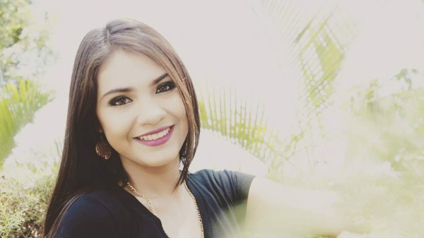 Ileana Bográn, la chica que alegra los días de miles de hondureños