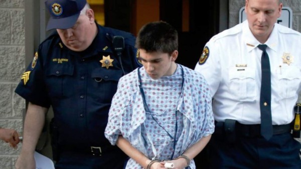 Quién es el joven de 16 años que acuchilló a 21 personas en EEUU
