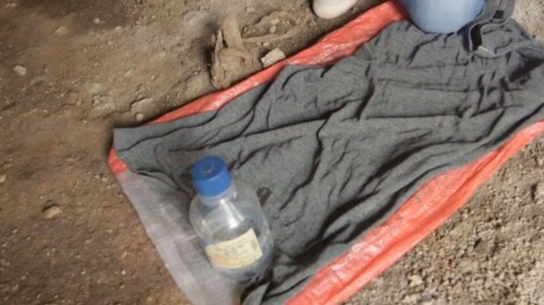 Las mujeres que cortan los genitales de las niñas en Kenia