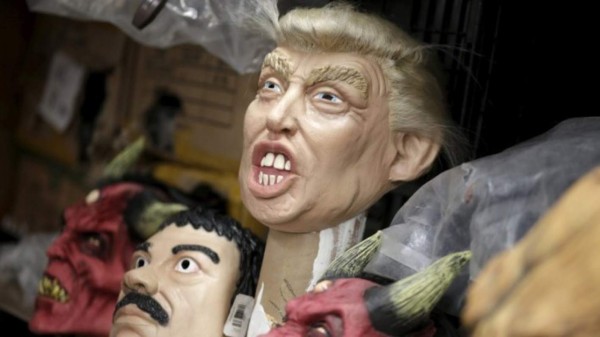 Famosas impresionan con espectaculares trajes temáticos