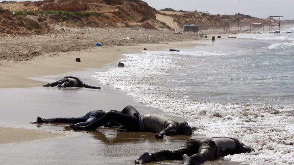 &nbsp;La costa de Libia está inundada de cadáveres