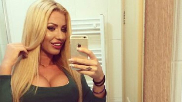 Se suicidó porque su hija modeló para Playboy