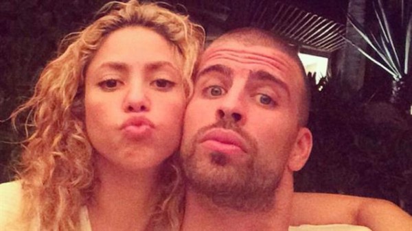 Shakira y Piqué llegaron a Rosario, Argentina, para la boda de Messi con Antonella Rocuzzo