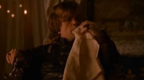 Del café de Starbucks a los cambios de peinado: Los errores en Game of Thrones