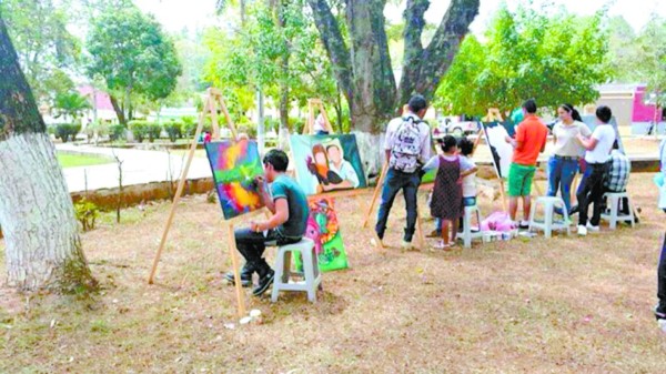 Exposiciones callejeras de nuevos pintores