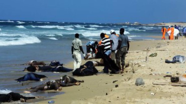 &nbsp;La costa de Libia está inundada de cadáveres