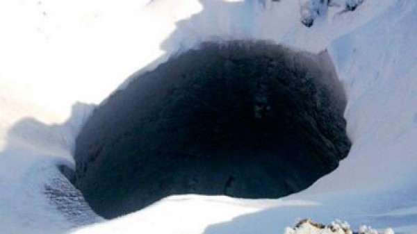 Así se formó el cráter que llega al 'centro de la Tierra'