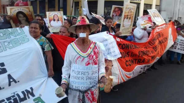 Honduras: Mujeres exigen alto a femicidios y delitos sexuales