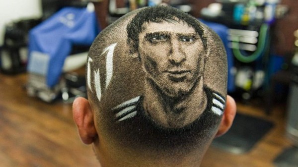 Increíble: fanático se cortó el pelo con la imagen de Lio Messi