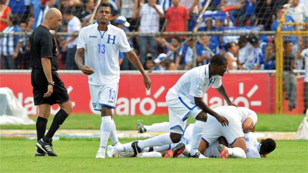 Fotos del camino y clasificación de Honduras a Brasil 2014