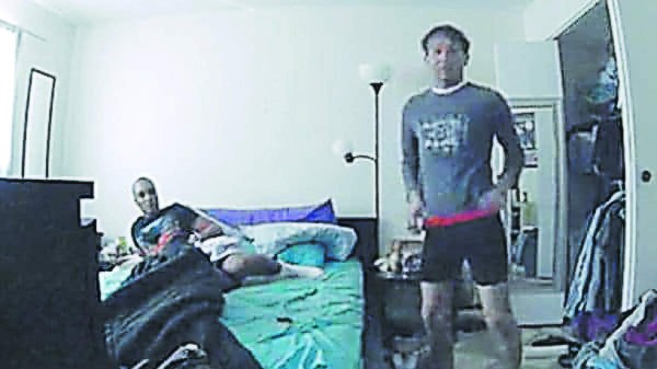 Sexo rápido le saldrá caro a propietario de apartamento