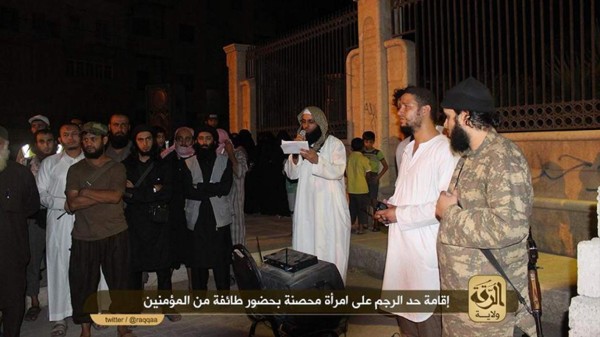 &nbsp;Terroristas del Estado Islámico lapidaron a una mujer en Siria