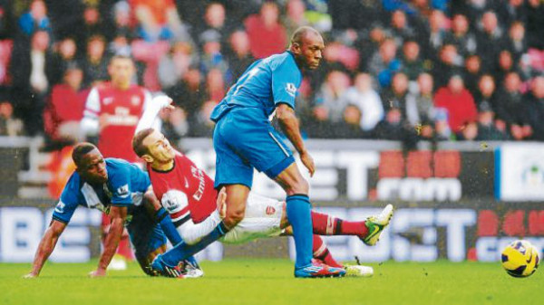 Maynor cae en Londres; Emilio y el Celtic golean