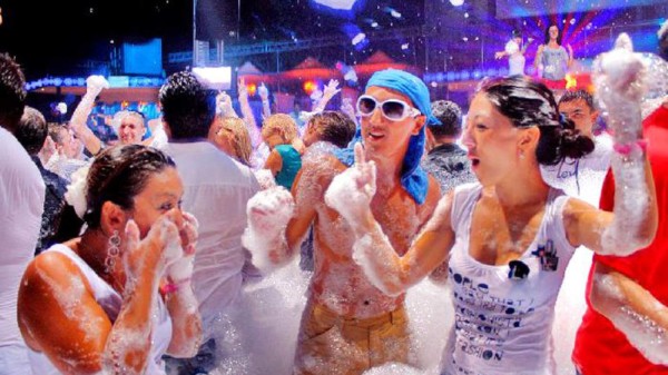 Droga caníbal y sexo exprés en una isla española