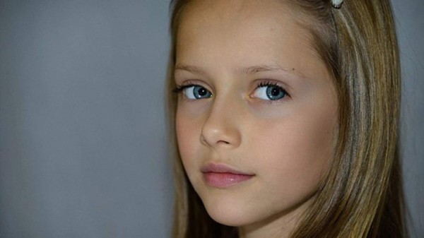 Una canadiense quiere destronar a 'la niña más linda del mundo'