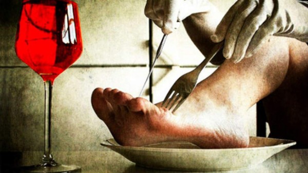 Restaurante chino les sirve pies humanos a turistas en su almuerzo