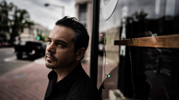 Periodista hondureño Mario Ramos presenta su antología