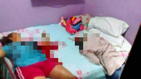 Hombre asesina a su esposa y luego se quita la vida enfrente de su hija