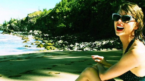 Taylor Swift muestra la parte más oculta de su cuerpo