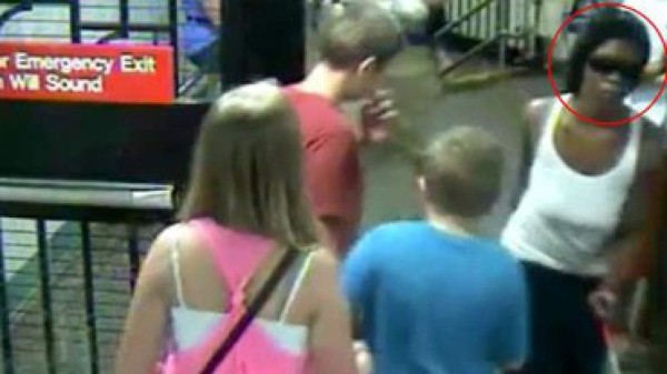 Hallaron a la madre que dejó a su bebé en el Metro de Nueva York