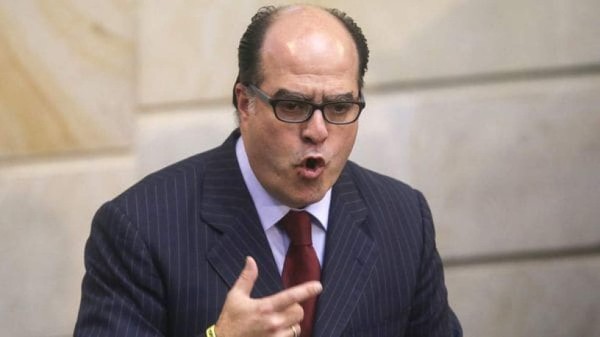 Tribunal Supremo de Justicia venezolano asume poderes del Congreso