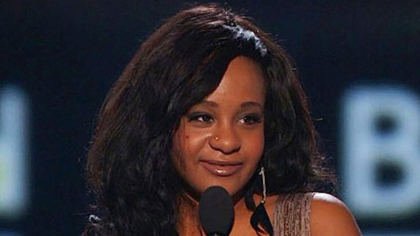 La hija de Whitney Houston tiene muerte cerebral