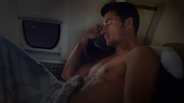 Chayanne y su hijo presumen su musculoso cuerpo