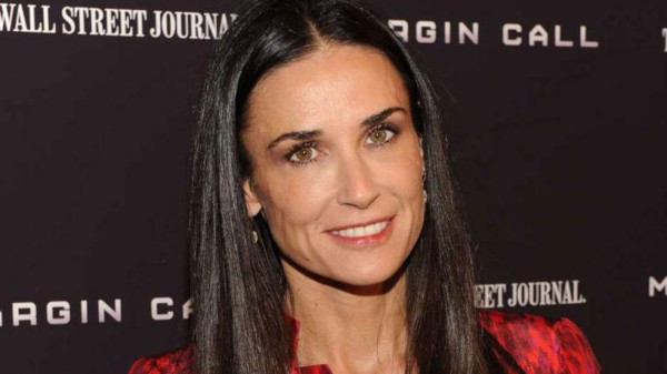 Demi Moore asombra con drástico cambio en su rostro