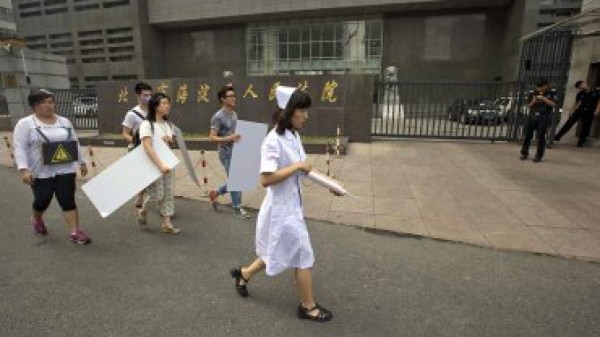 Clínica del horror: aplican shocks eléctricos a gays para curarlos