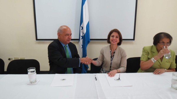 CNBS e Inprema firman acuerdo
