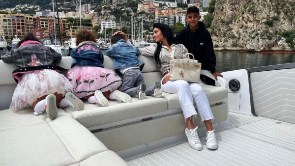 La historia de amor de Cristiano Ronaldo y Georgina Rodríguez