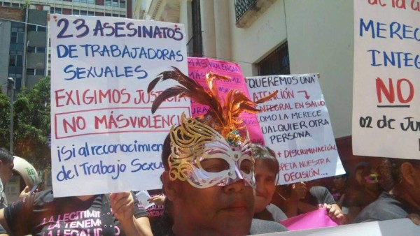 Trabadoras sexuales reclaman por el respeto a sus derechos