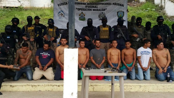 Capturan miembros de banda 'Los roba perros'