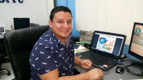 Juan René Cruz hizo del estudio la llave para salir de la pobreza