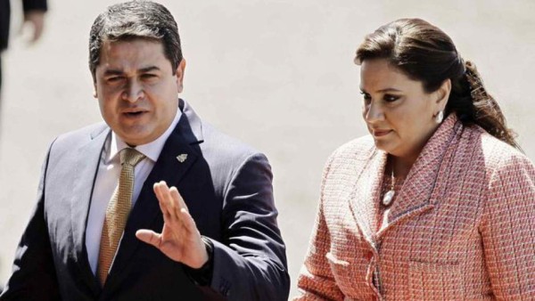 La imagen y los vestidos de Ana García Hernández, la primera dama de Honduras