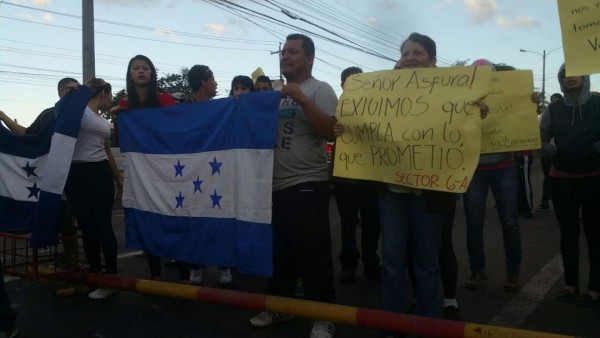 Honduras: Moradores del Hato de Enmedio protestan en el anillo periférico
