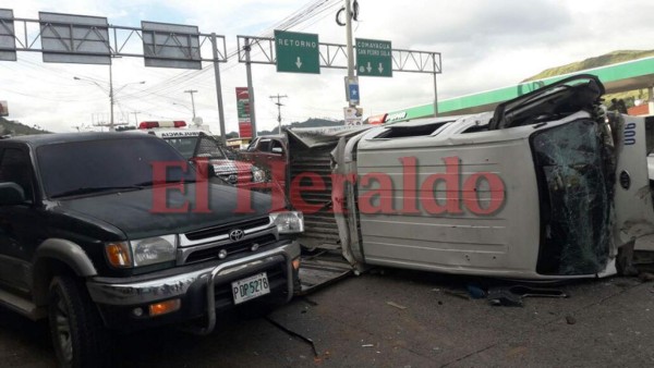 FOTOS: El drama tras accidente de rastra que dejó un muerto en El Carrizal
