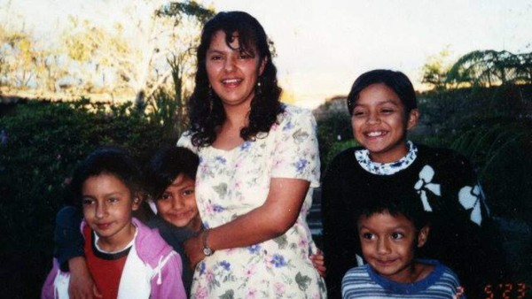 El conmovedor mensaje de la hija de Berta Cáceres en el Día de la Madre