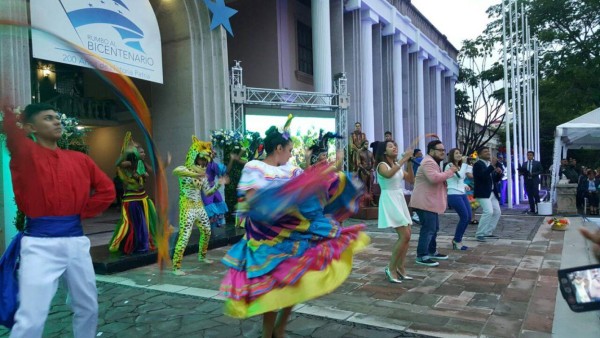 1 de septiembre, Día de la Bandera Nacional en Honduras
