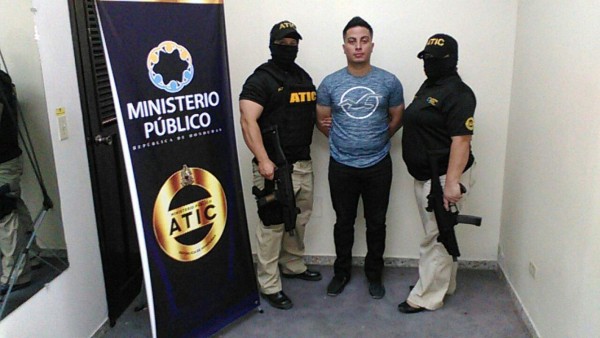 Honduras: Desarticulan banda que reclutaba jovencitas a través de redes sociales para prostituirlas