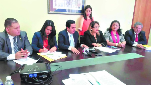 PN: Solicitud del Congreso a la Corte está basada en ley