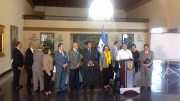 Nombran Comisión Interventora que hará frente a crisis de la UNA