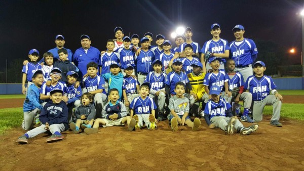 Ligas menores de FAH consiguen buenos lugares en torneo infantil en Guatemala
