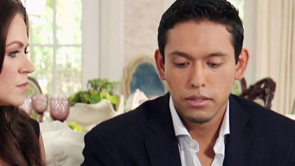 Hijo de Juan Gabriel habría saqueado una de las casas del cantante