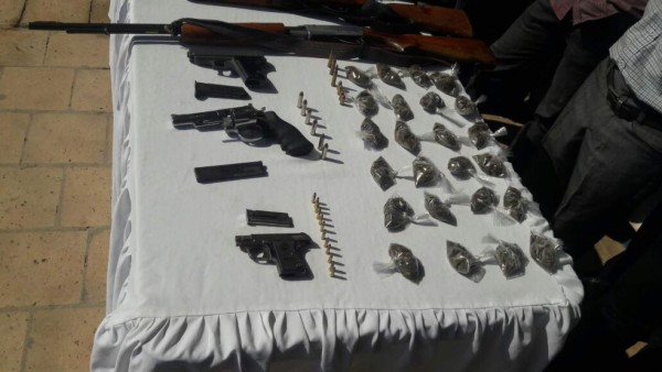 Honduras: Capturan hombres con armas, drogas y casi medio millón de lempiras&nbsp; &nbsp;&nbsp;