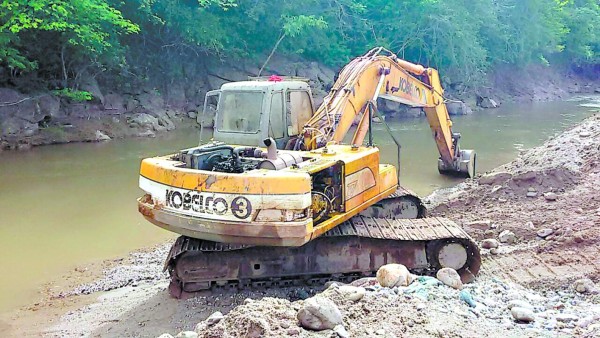 Ecocidio en aldea de Concordia por masiva explotación ilegal de oro