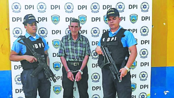 Honduras: Detienen a un abuelo por matar al novio de su exesposa