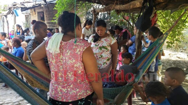 FOTOS: Dolor, lágrimas y conmoción en velorio de niño estrangulado en San Lorenzo