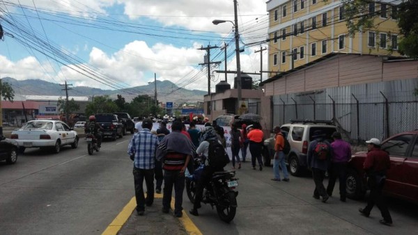 Exigen investigar autores intelectuales del crimen contra Berta Cáceres